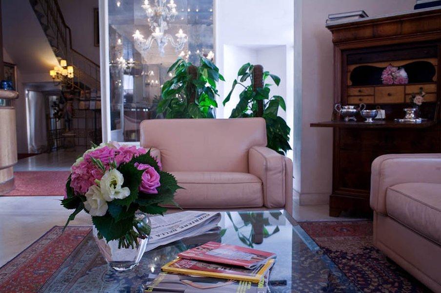 C-Hotels De Rose Palace Firenze Bagian luar foto