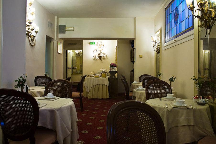C-Hotels De Rose Palace Firenze Bagian luar foto