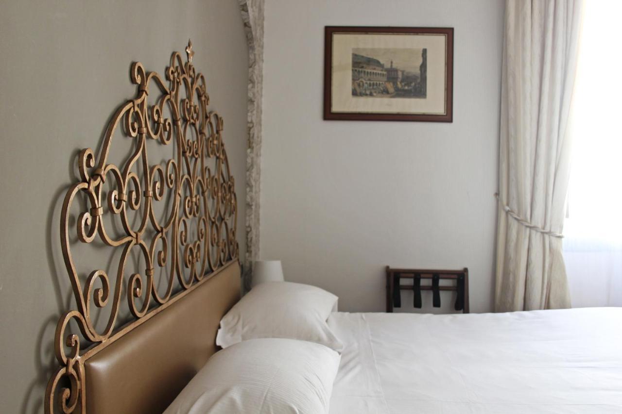 C-Hotels De Rose Palace Firenze Bagian luar foto