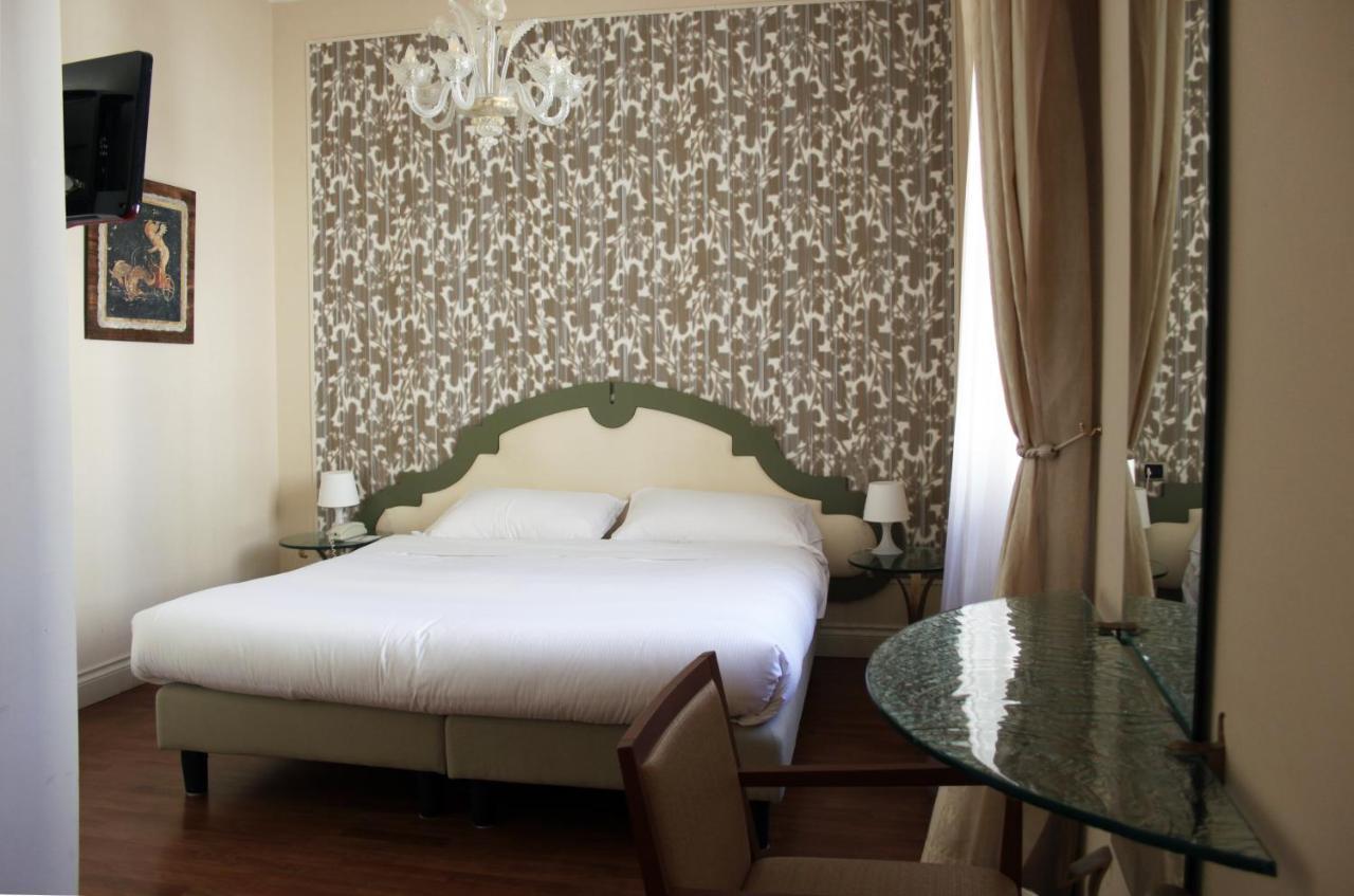 C-Hotels De Rose Palace Firenze Bagian luar foto