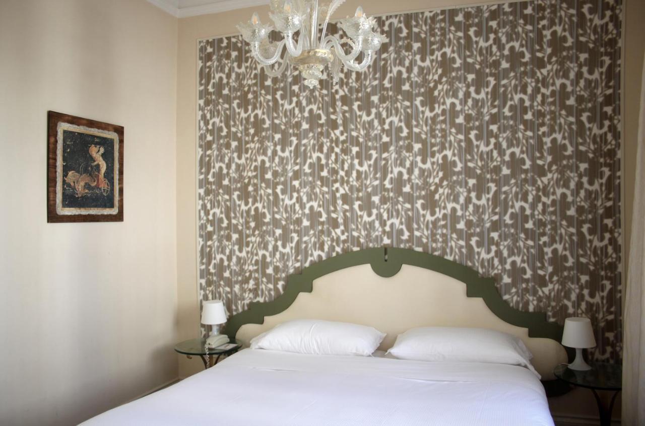 C-Hotels De Rose Palace Firenze Bagian luar foto
