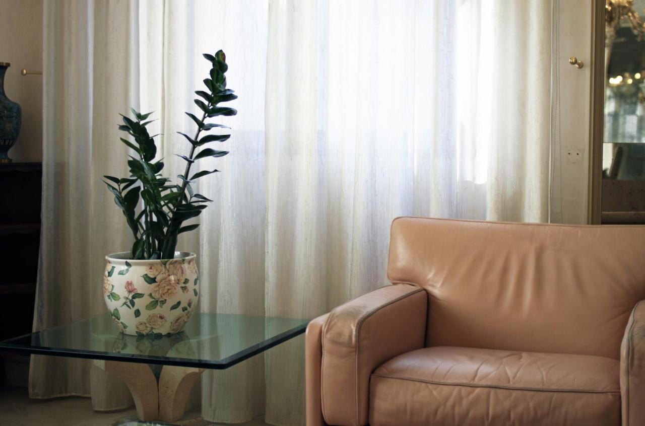 C-Hotels De Rose Palace Firenze Bagian luar foto
